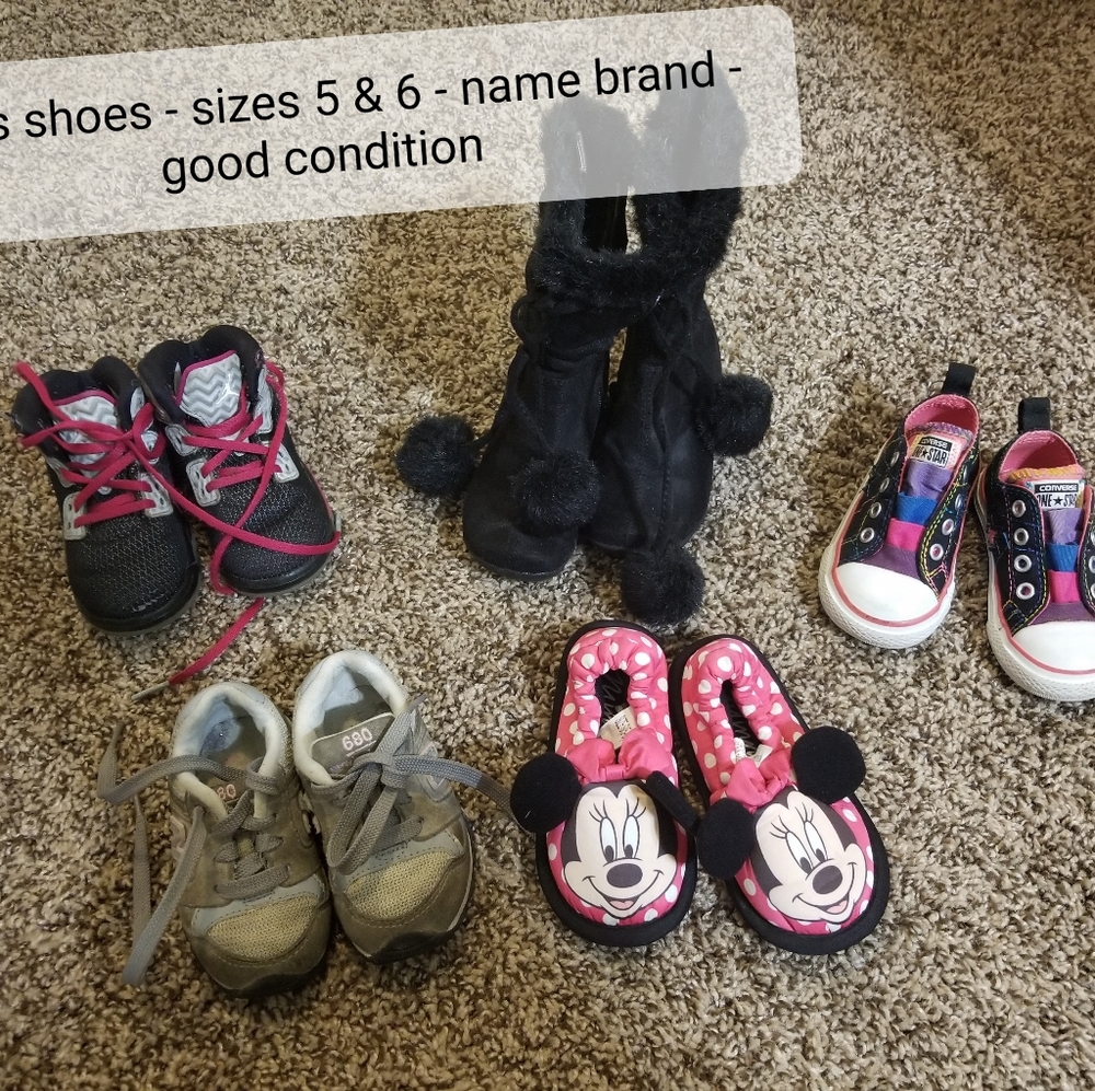 Toddler girl's shoes